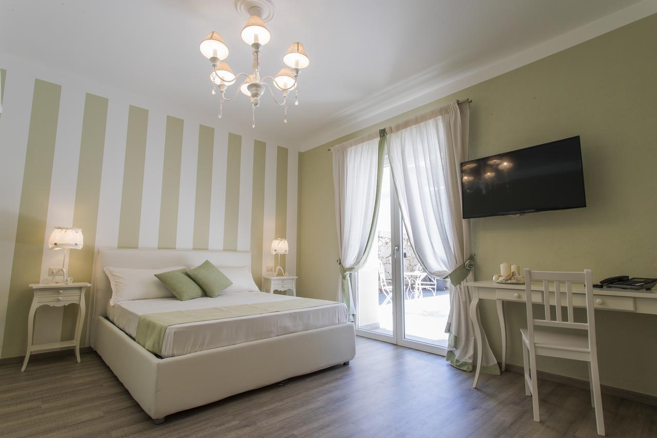 Les Suites Magnolia Ольбия Экстерьер фото